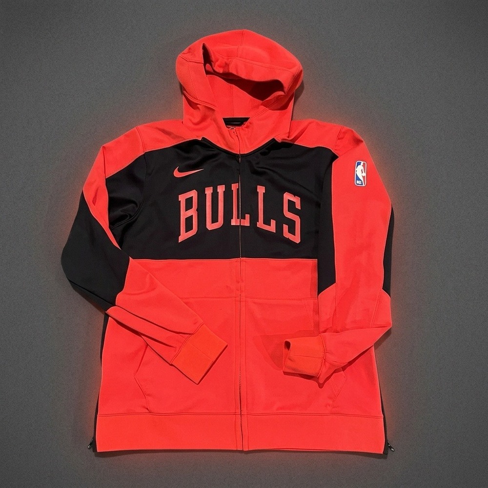 Nike Chicago Bulls Showtime Dri-FIT Full Zip Hoodie Mens Large Red FV1516 NWT
